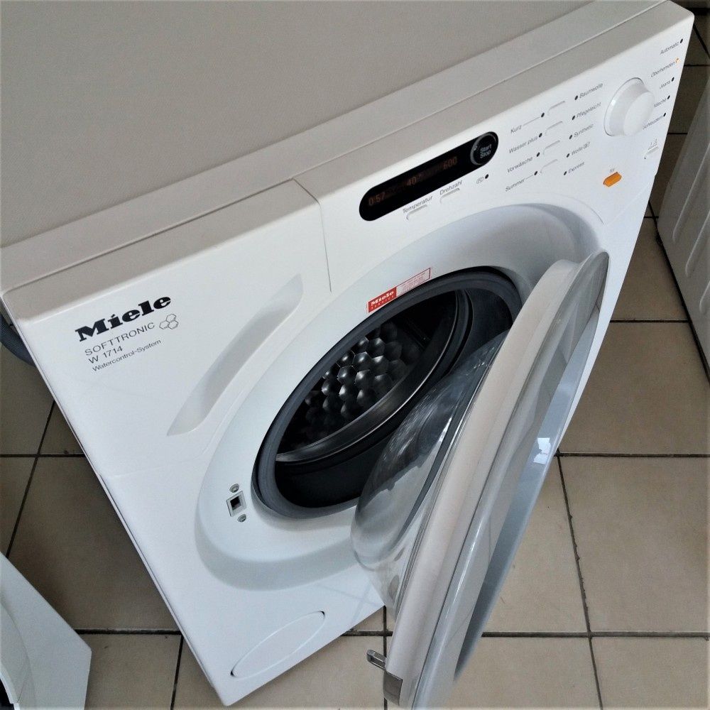 Пральна машина Miele W1714 з Нiмеччини 2022-23 рік.Гарантія 6 місяців.