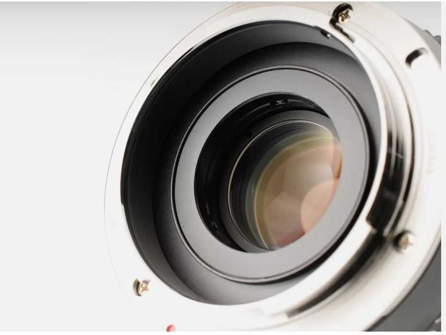 Meike 25mm T2.2 MF Cinema Lens para  Sony E-Mount -- Nova