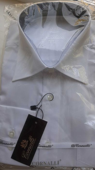 Рубашка мужская стильная, размер L (42). Производство Италия.