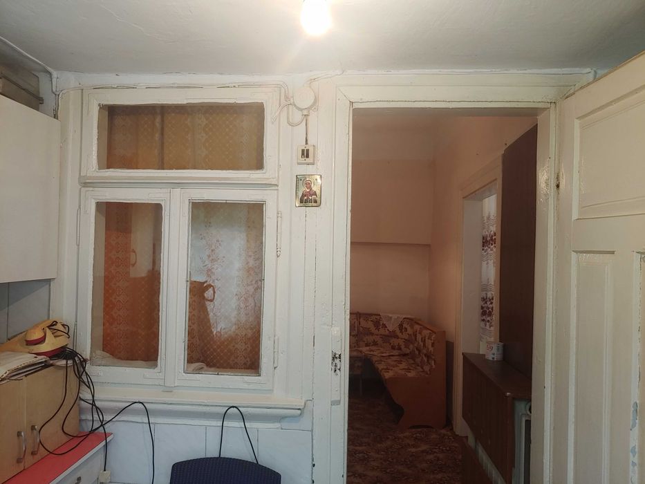 НЕРУХОМІСТЬ від ОЛЕКСАНДРА!!! Частина будинку по Старицького.