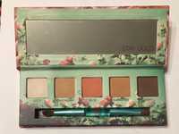 Urban Decay x Kristen Leanne - paleta matowych cieni do oczu