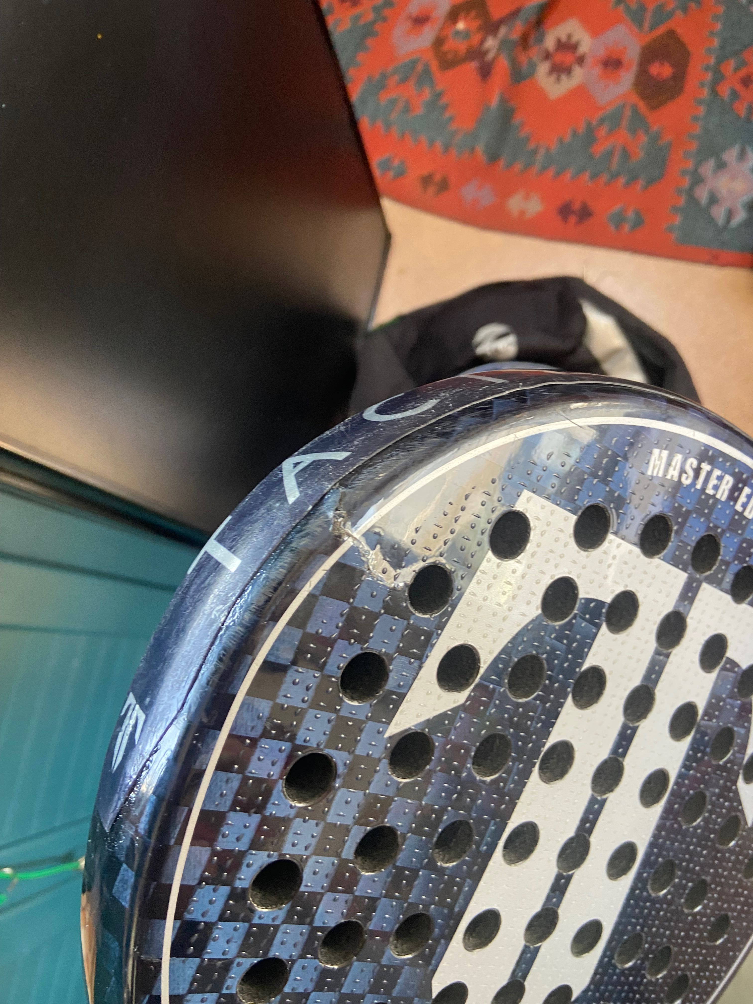 Raquete de padel e Raqueteira