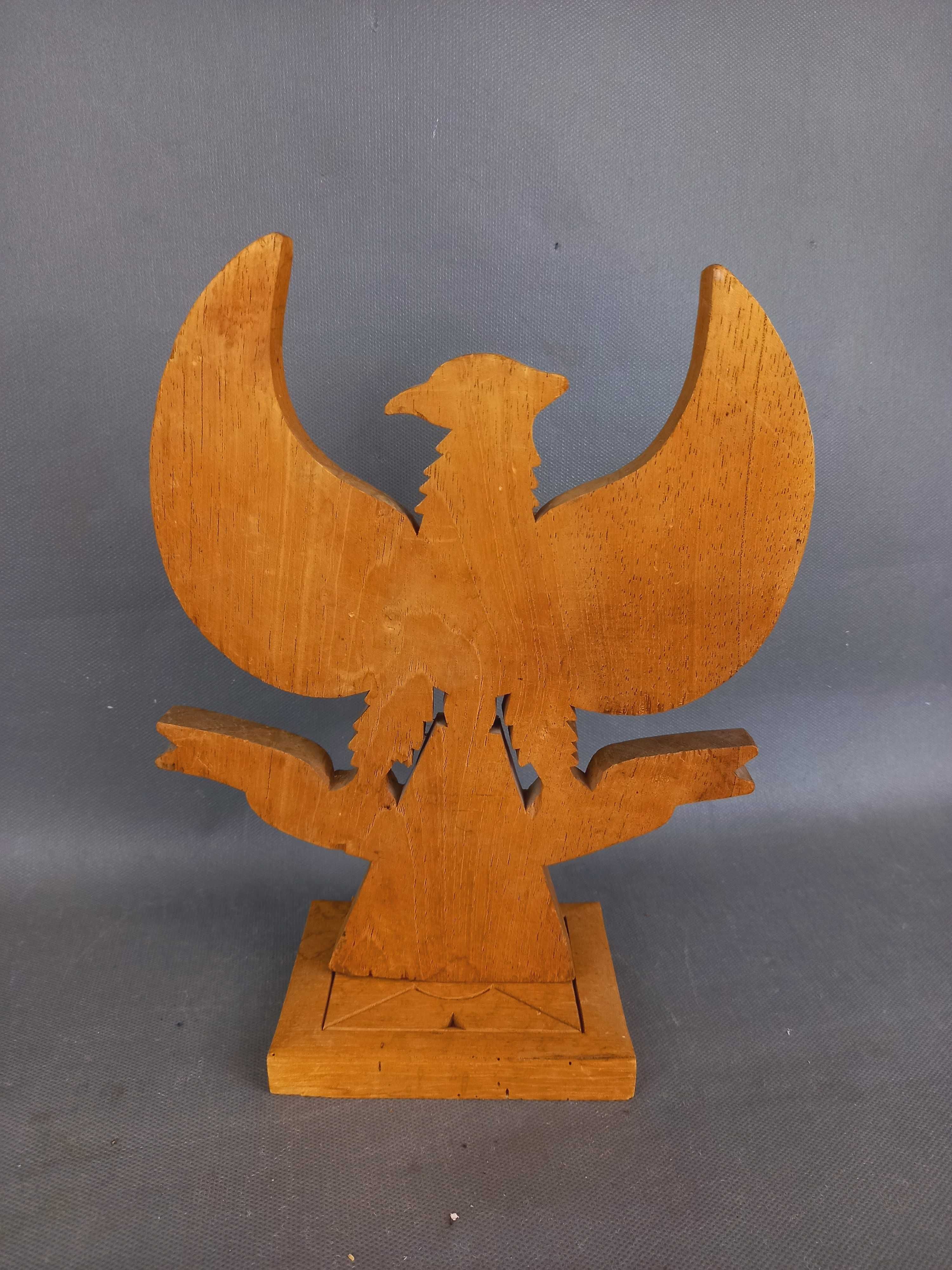 Orzeł, Garuda, rzeźba drewniana, Indonezja wys. 29,5 cm