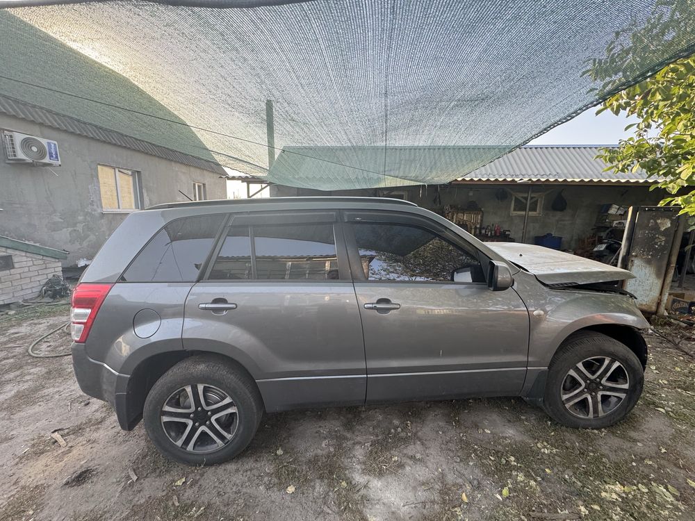 Suzuki grand vitara 2005