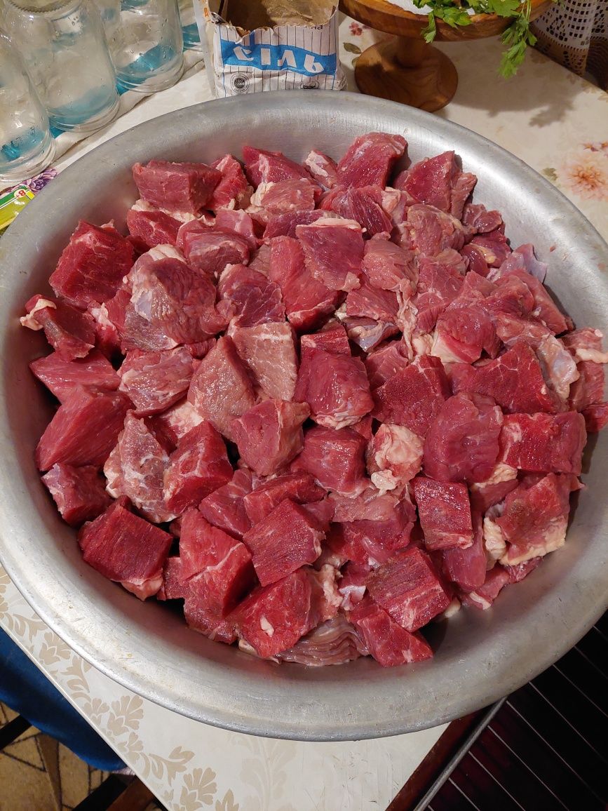 Тушенка з яловичини Паштет печінково-мясний згущене молоко рибні консе