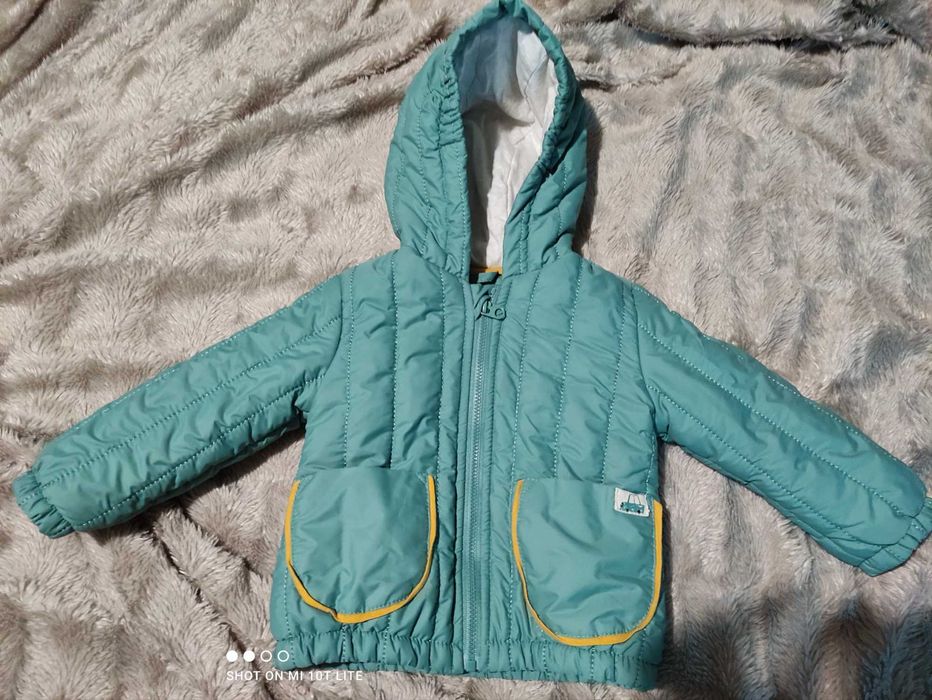 Куртка дитяча 74 розмір.