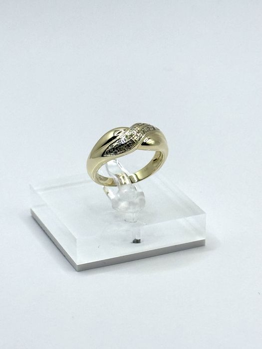 Złoty pierścionek rozmiar 14