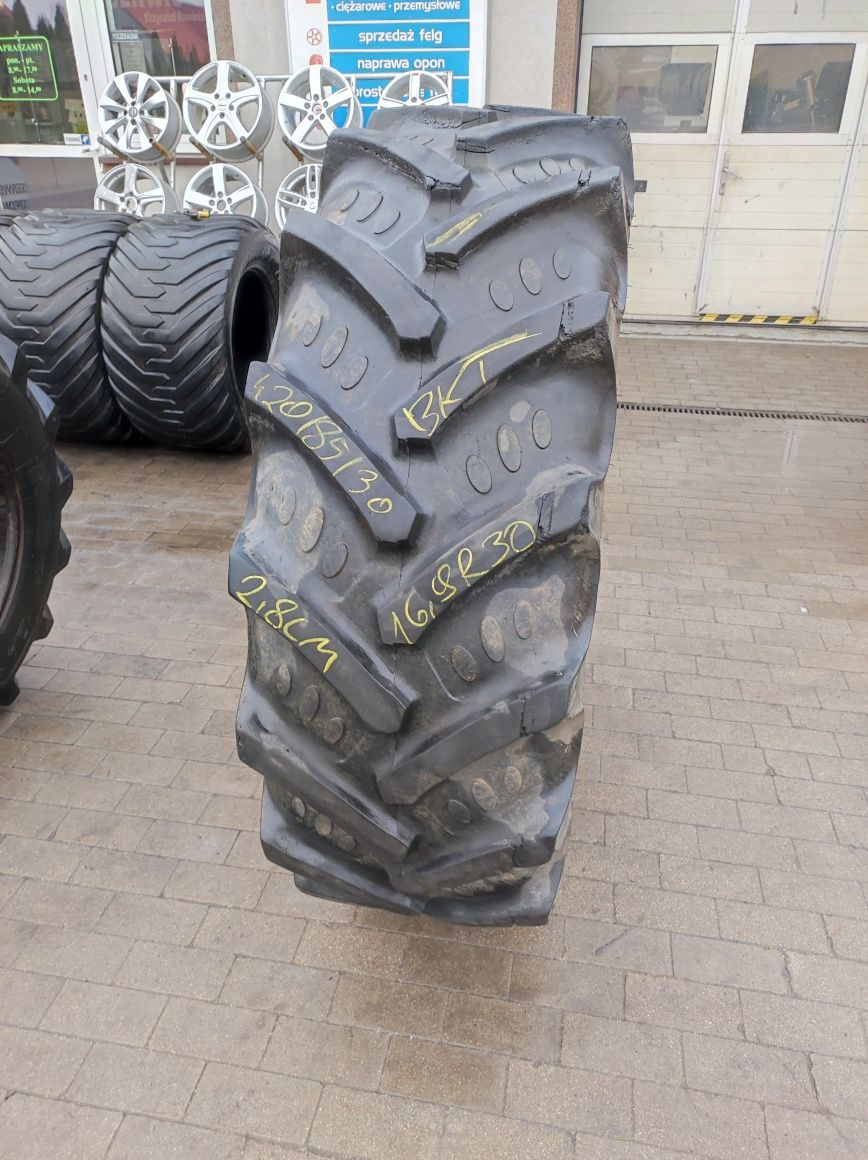 420/85R30  16.9R30 BKT Agri Max RT 855  opona rolnicza pojedyncza