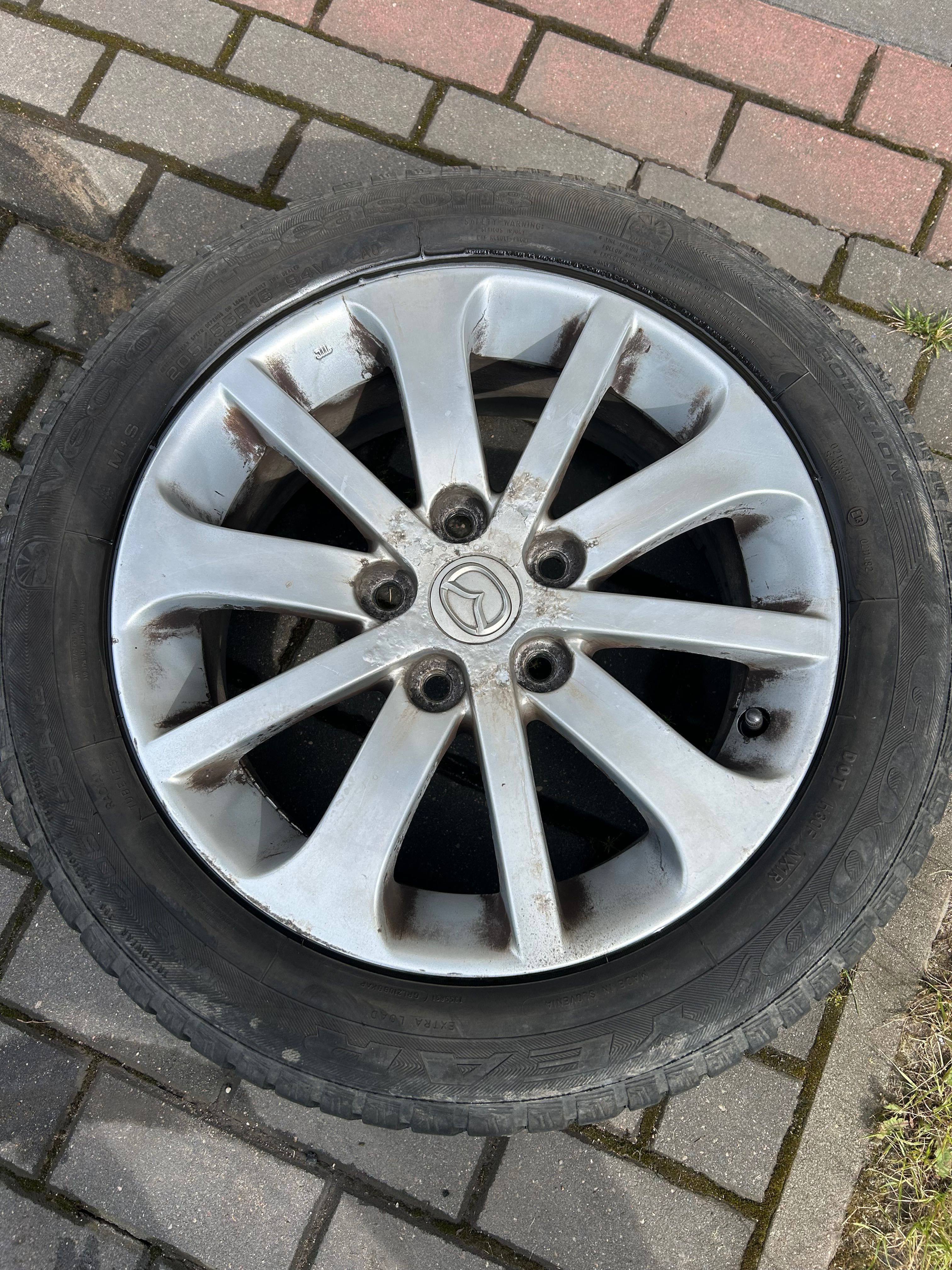Alufelgi 5x114.3 ET40 Opony 205/55 R16 Mazda