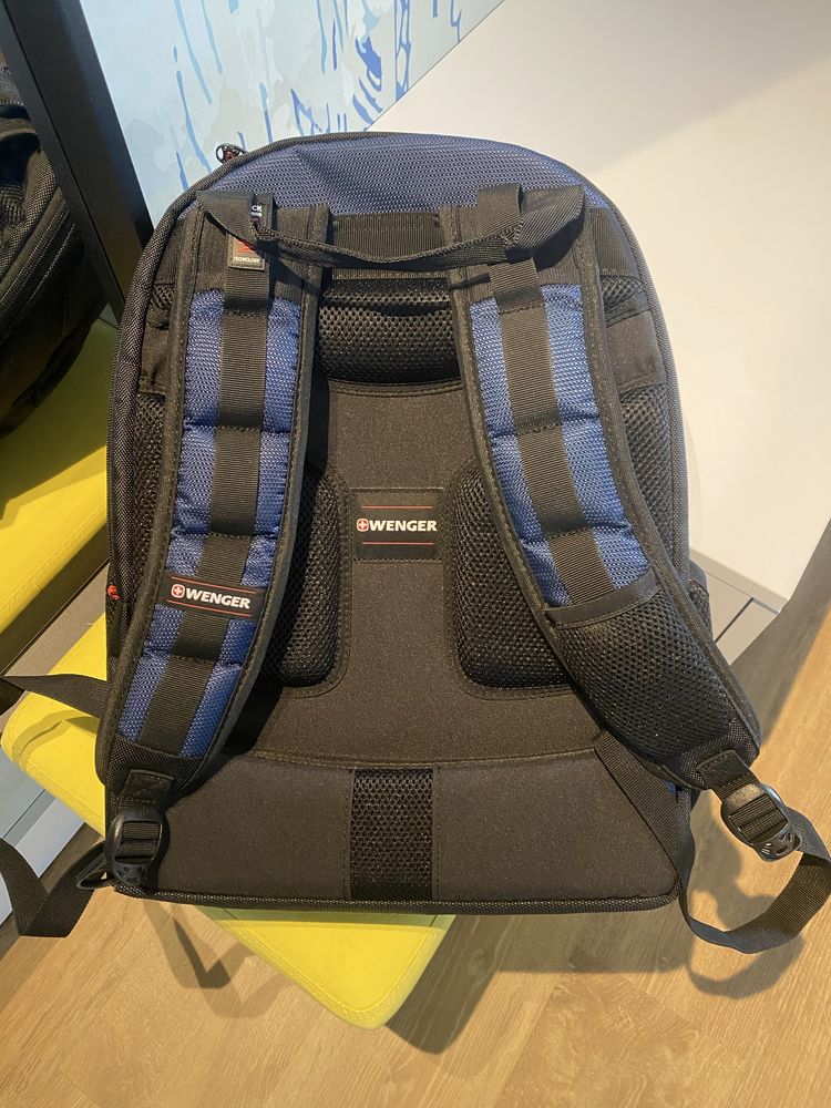 Plecak na laptopa WENGER Ibex 17 cali Niebieski