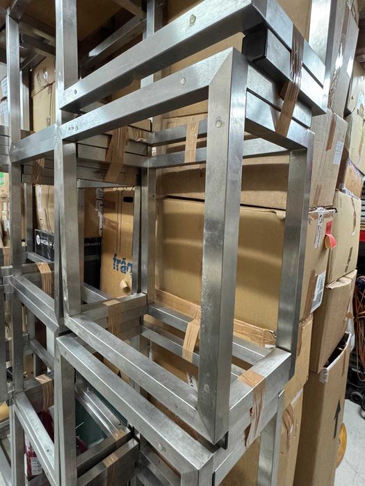 Base Expositor inox com vidro