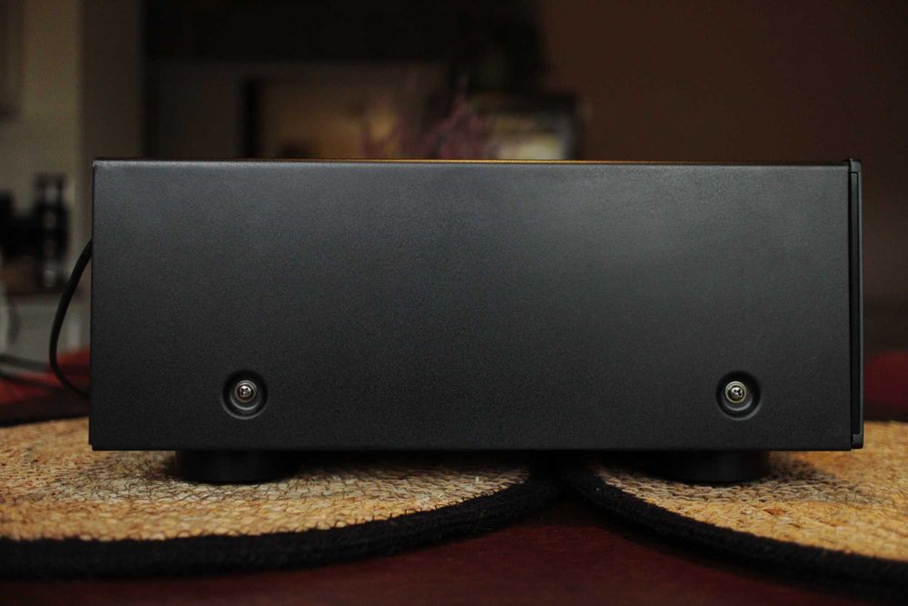 Amplituner Yamaha R-N500 Airplay / Spotify / Stereo