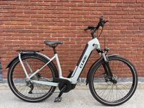 CUBE Kathmandu HYBRID ONE 625 Стан Нового!