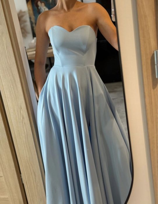 Błękitna sukienka na gorsecie w serduszko na ślub cywilny poprawiny