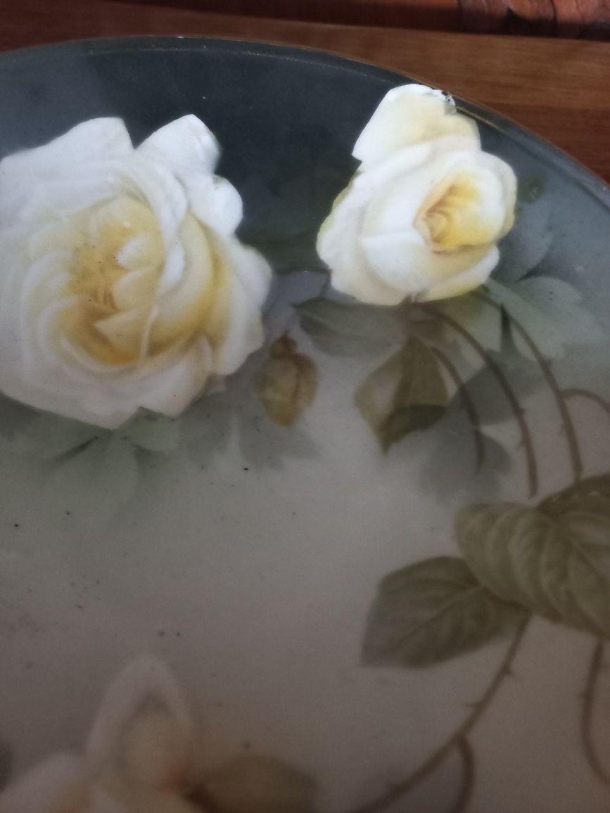 Patera na nóżce talerz róże staroć
