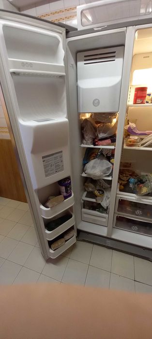 Frigorífico Americano LG (No Frost - Inox) - optimo estado