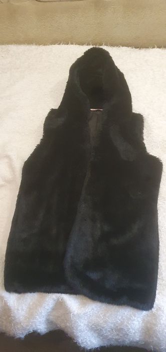 Шубка - жилет , штучне хутро , M .