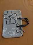Etui na tablet 10-11 calowy,