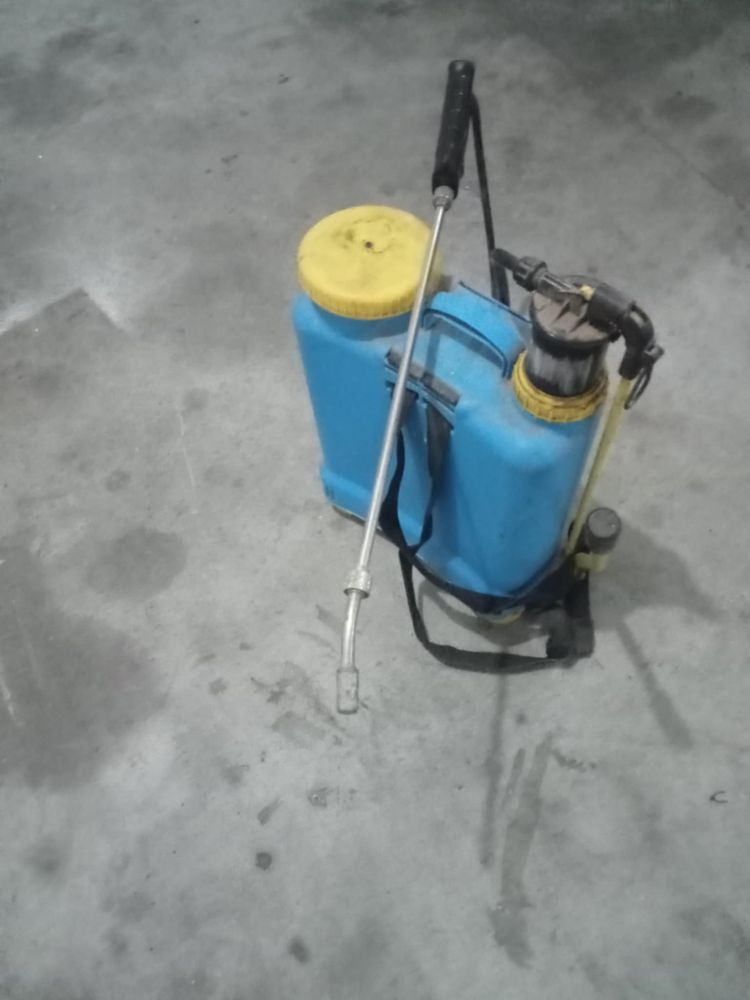 Maquina de sofatar