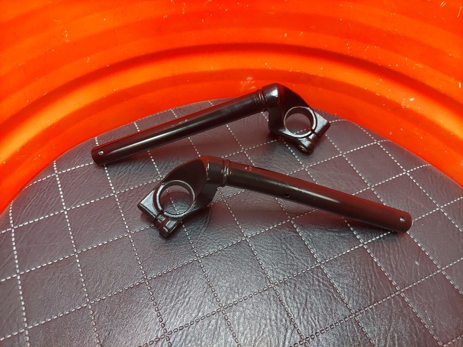 Kierownice Honda CBR 125 JC50 Kierownica Lewa Prawa Clipy Clipon Ster