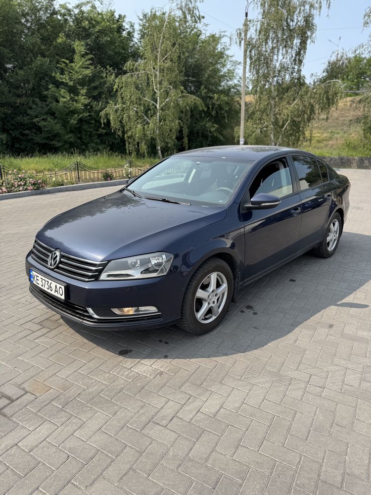 Volkswagen Passat B7 2012, 1.8