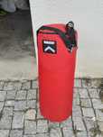 Vendo saco de boxe mais luvas 14 oz