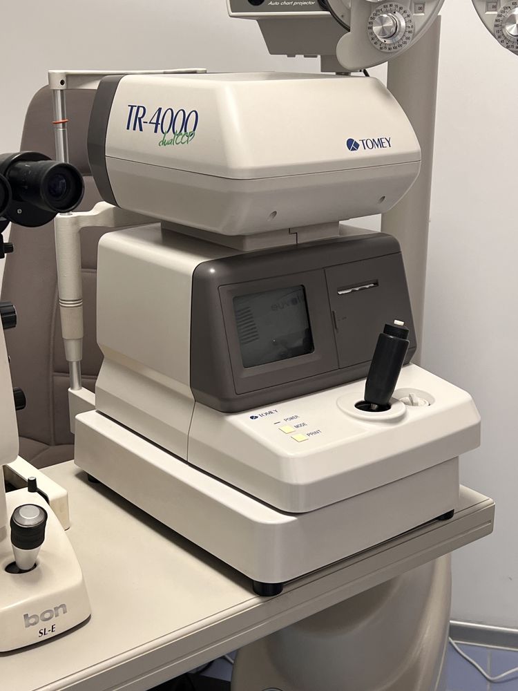 Autorefraktometr Tomey TR-4000 dual ccp
