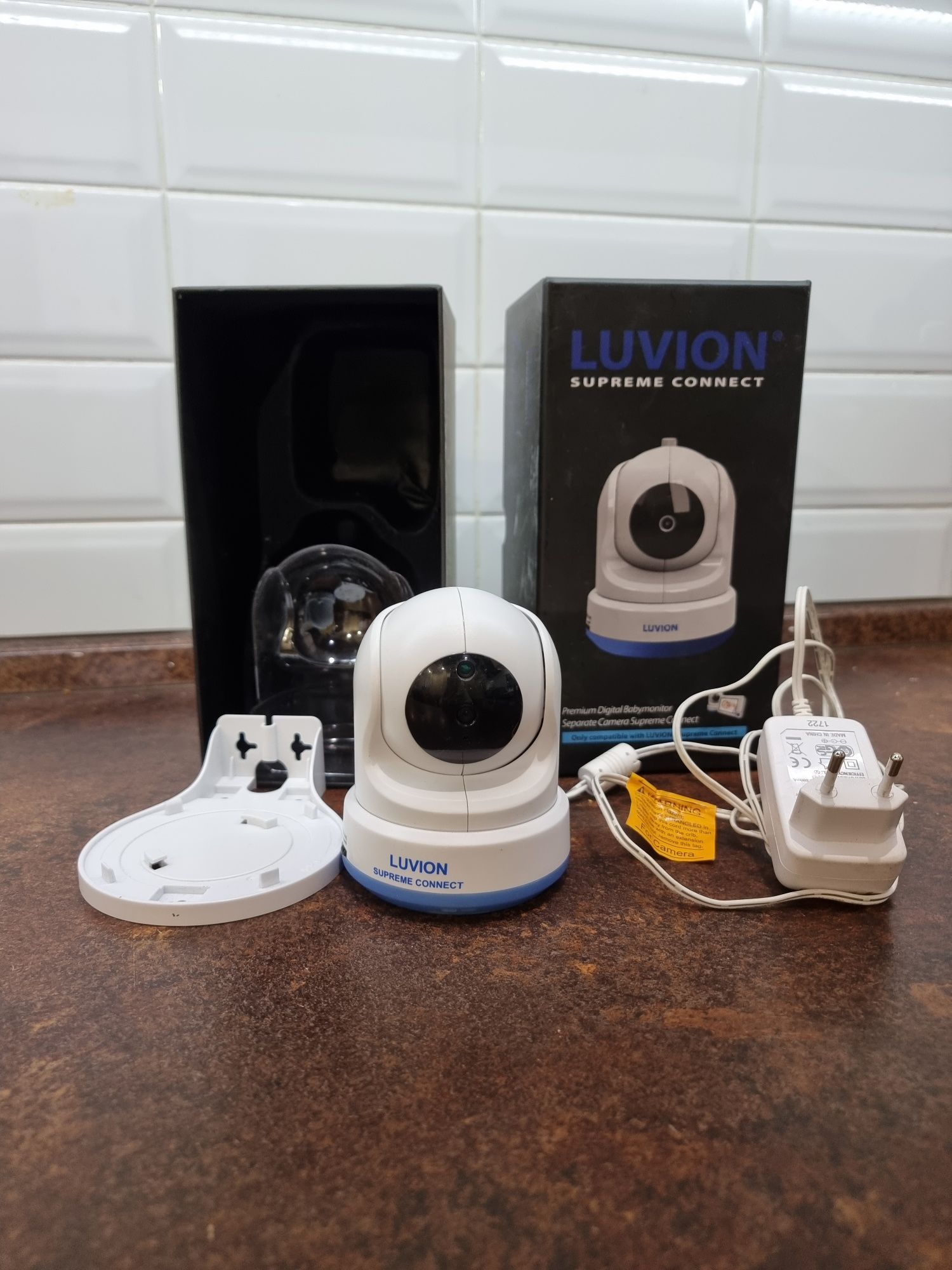 Відеоняня Luvion Supreme Connect + дополнительная камера