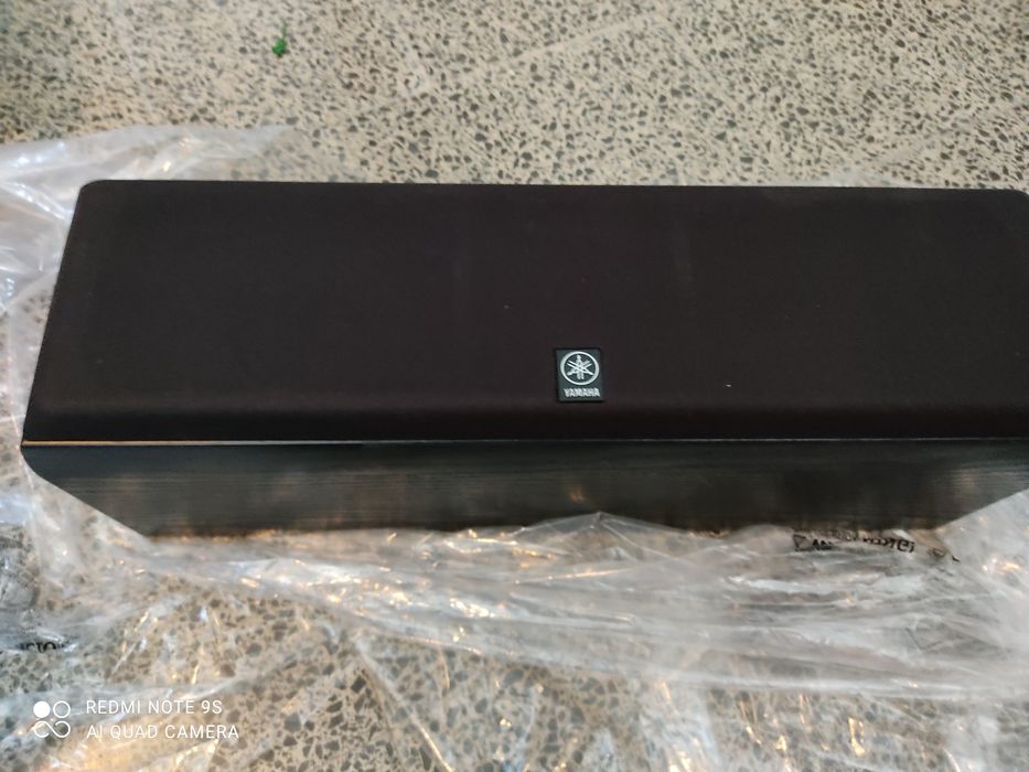 Coluna Yamaha NS-C55