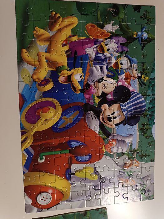 Puzzle Mickey e Amigos 99 peças completo com instruções
