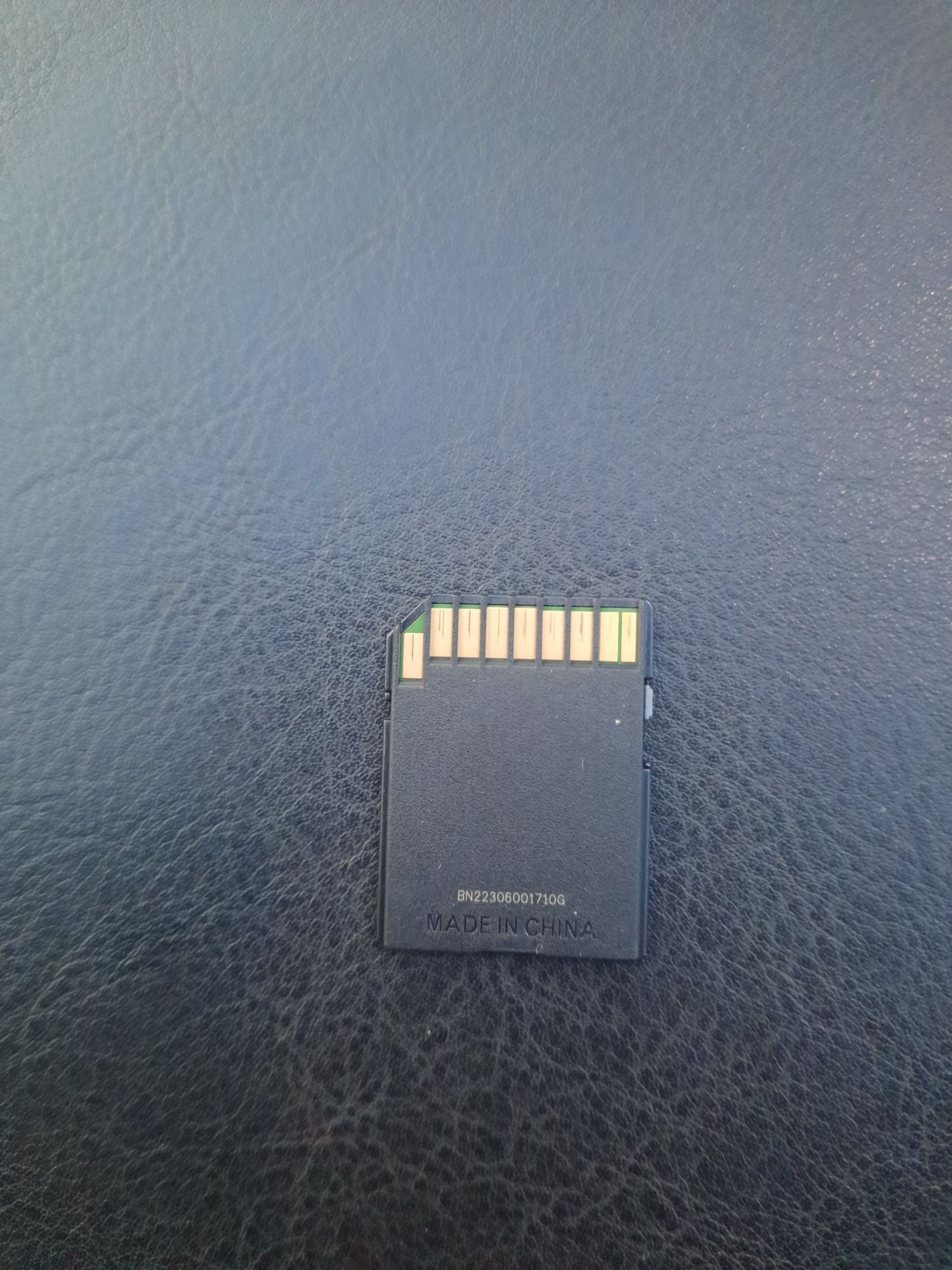 Карта пам'яті SanDisk SD 64 ГБ UHS-IClass 10