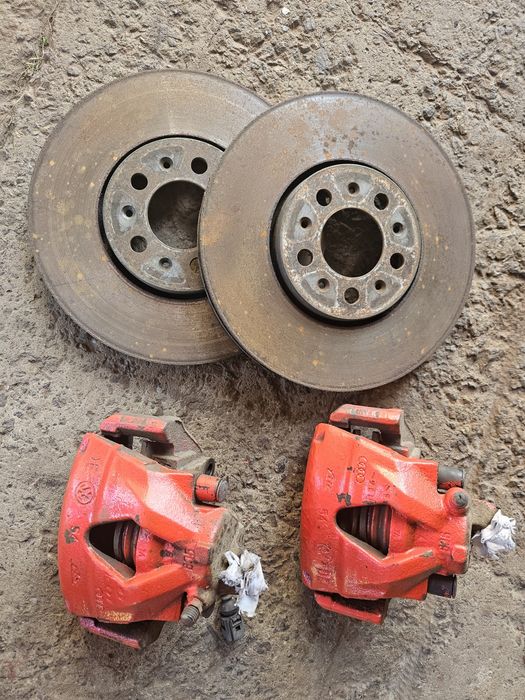 Передні супорта/диски 288 Octavia tour