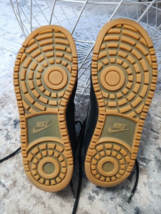чоловічі черевики Nike Son of Force Mid Winter 43р..