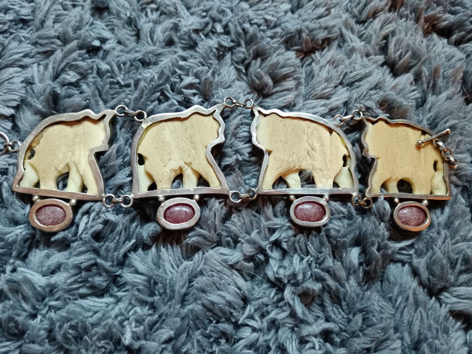 Pulseira rubi e osso