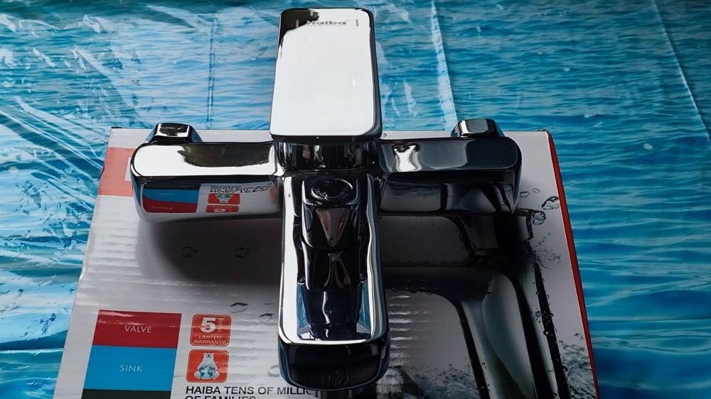 Смеситель, змiшувач для ванны Haiba Kubus 009 Euro 100% латунь