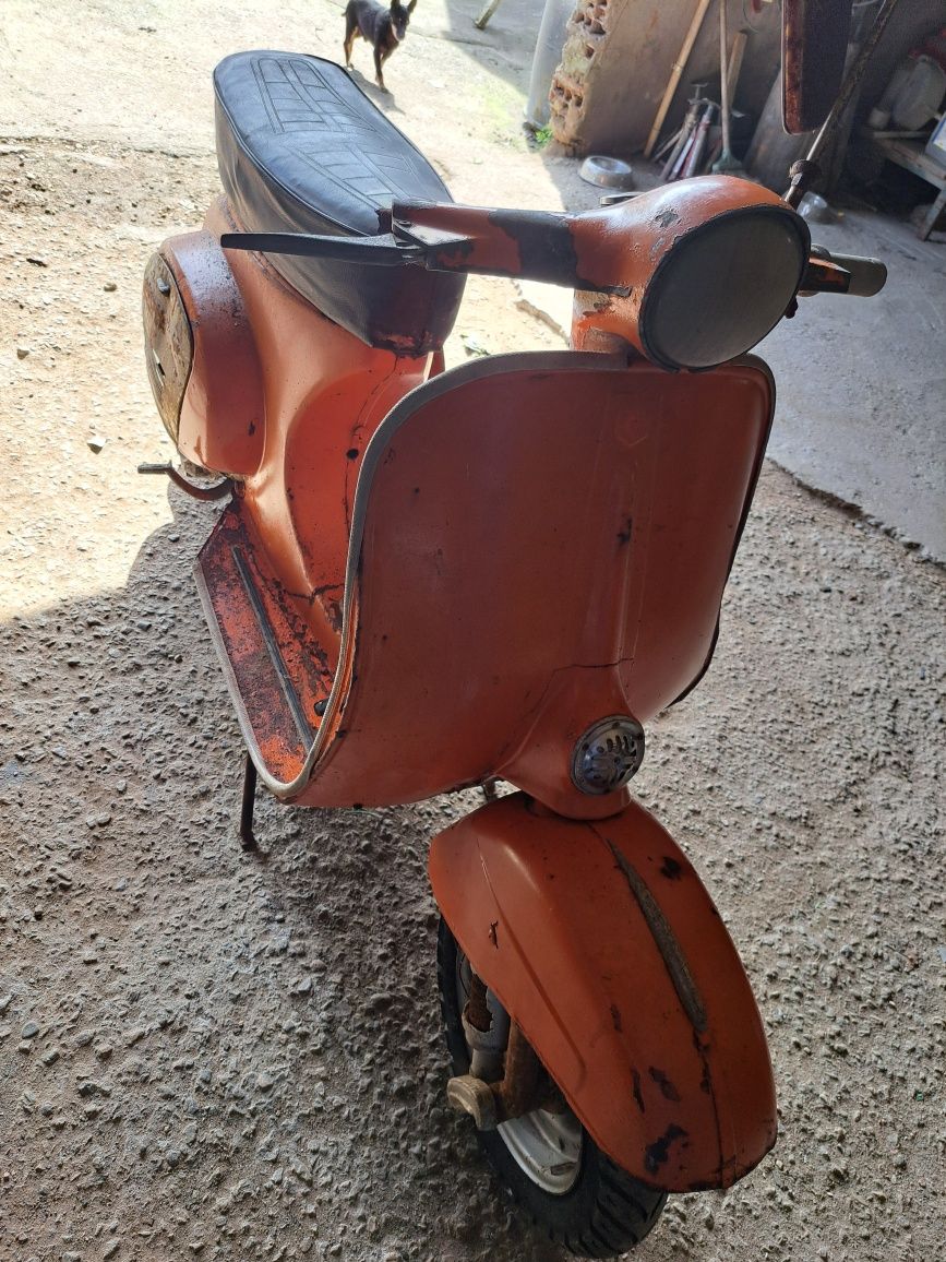Vespa 50s 1971 para restauro