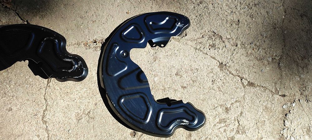 Защитные щитки тормозных дисков Опорные диски Vito w447