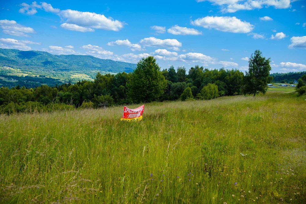 Gilowice – widokowa działka 2128 m² w Beskidzie Żywieckim