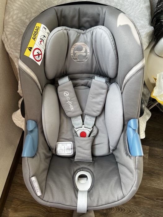 Автолюлька Cybex aton m i-Size Universal ISOFIX сірий колір Автокрісло