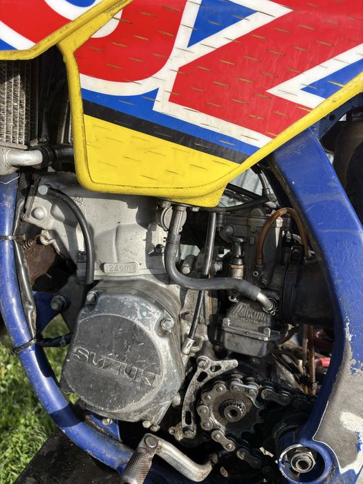 Cross Suzuki RM 125