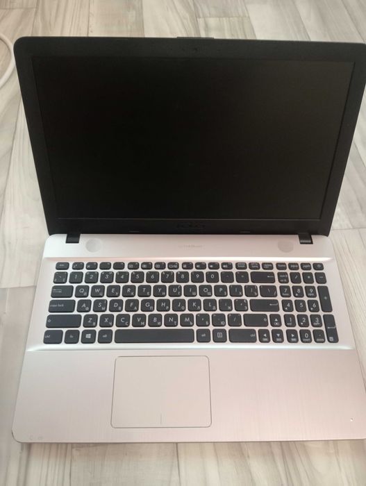 Продам  Ноутбук  ASUS SSD X541SA-XO058D