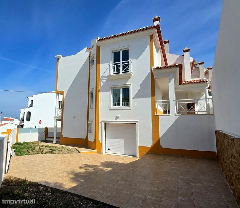 Moradia Renovada com Vista de Mar | Ericeira