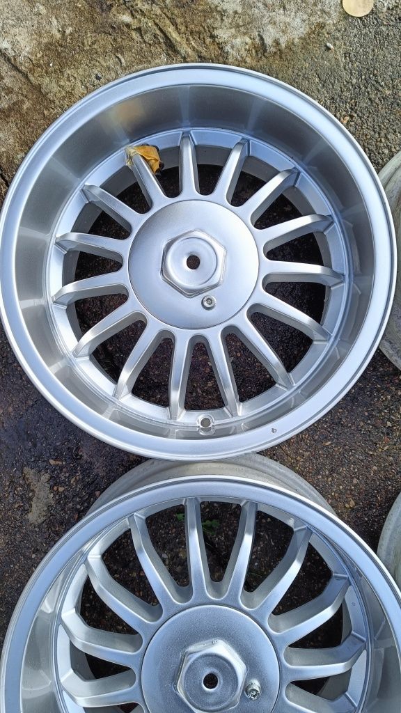 [537] Felgi Alu po regeneracji 4x108x15 Sierra XR4i Oryginał
