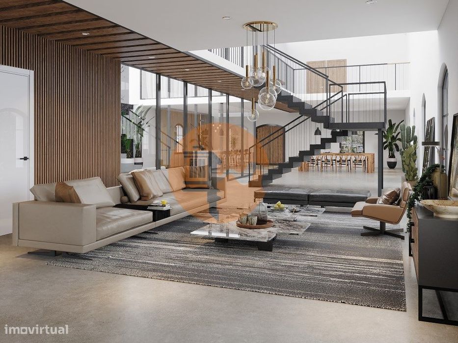 Armazém com projeto aprovado para Moradia em Loft com 4 quartos