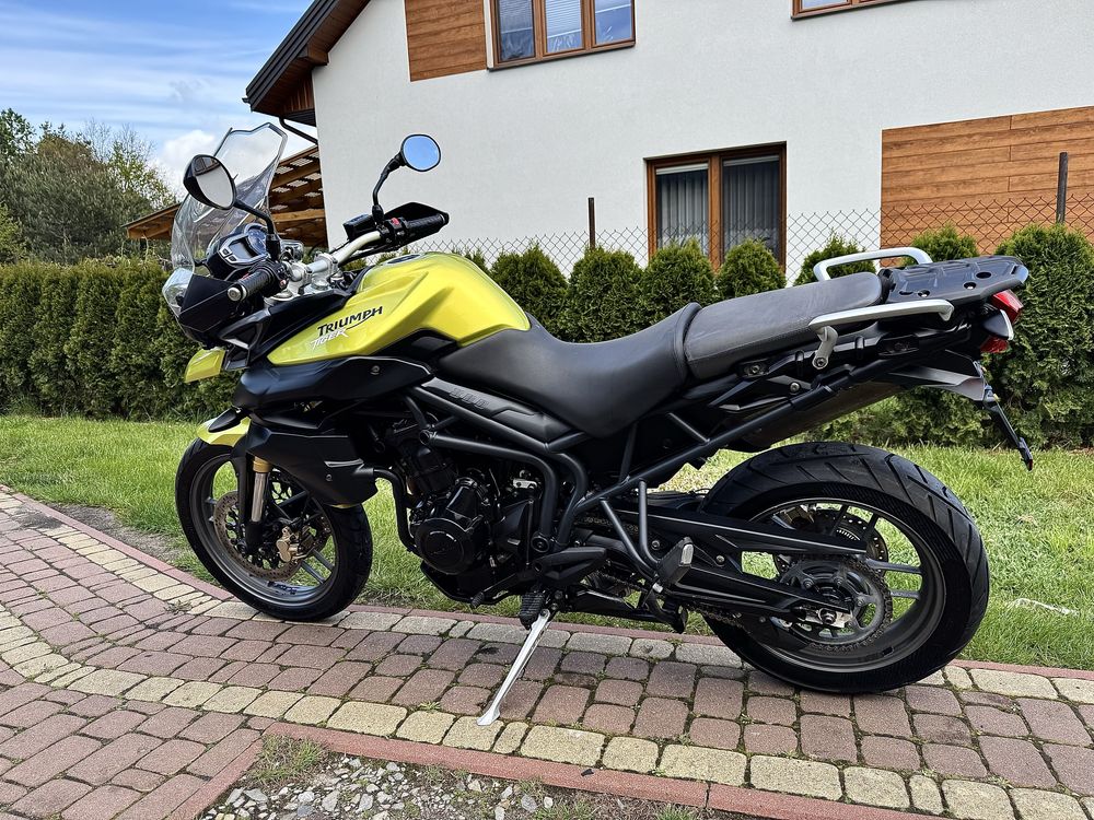 Triumph Tiger 800