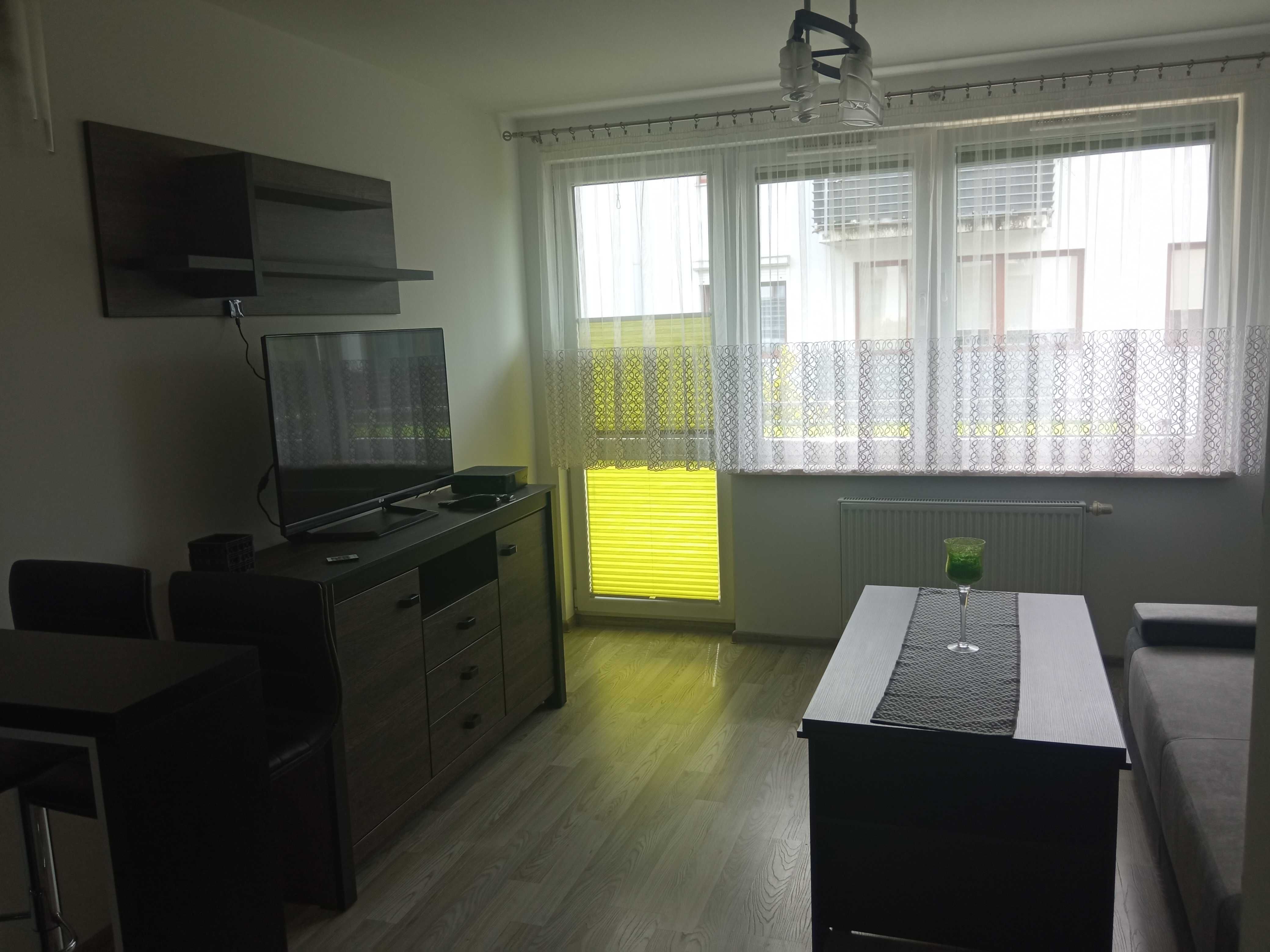 Mieszk. 2-pok. na wynajem 37m2 Kopalniana Szczecin (miejsce postojowe)