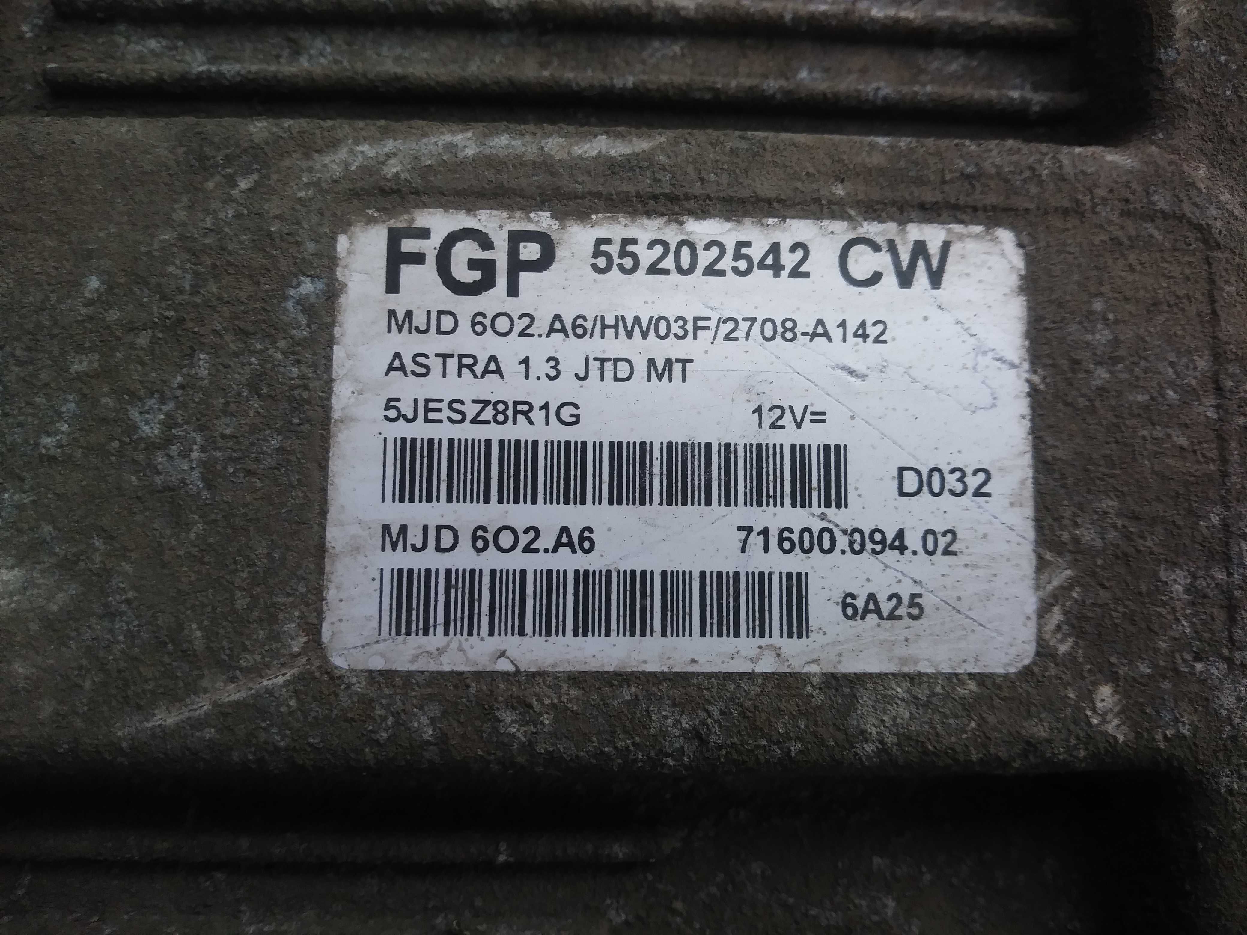 Opel Astra H Sterownik komputer silnika 1.3 CDTI CW
