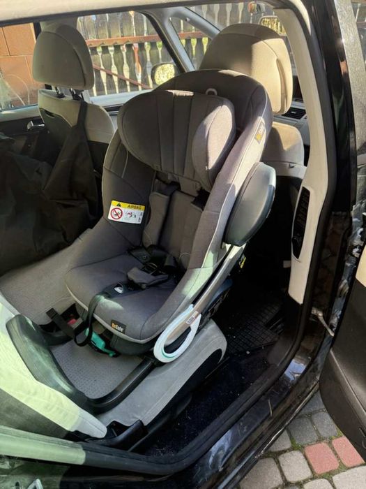 Fotelik samochodowy BeSafe Stretch tyłem do kierunku jazdy duzy