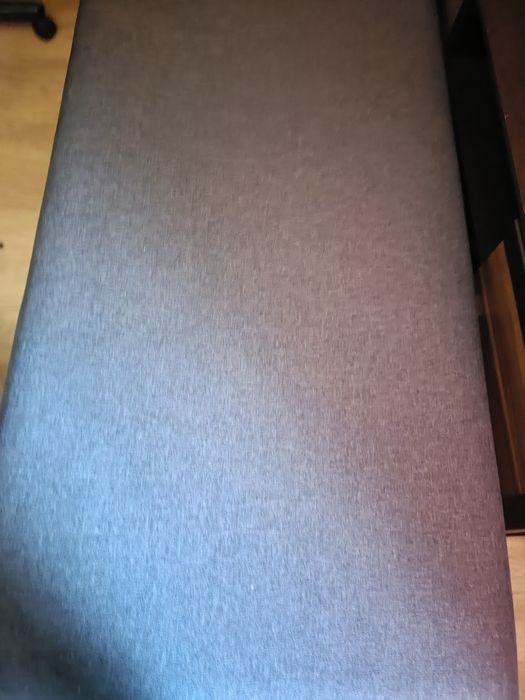 Tapczan, łóżko. Jednoosobowe