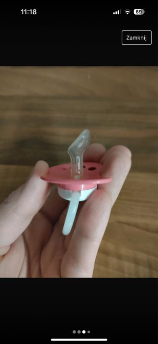 Smoczek świecący różowy z królikiem anatomiczny ortodontyczny 0-6m